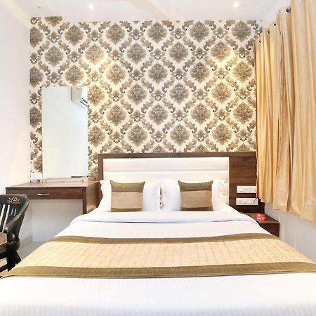 Oyo 11680 Hotel Grand Star Amritszár Kültér fotó