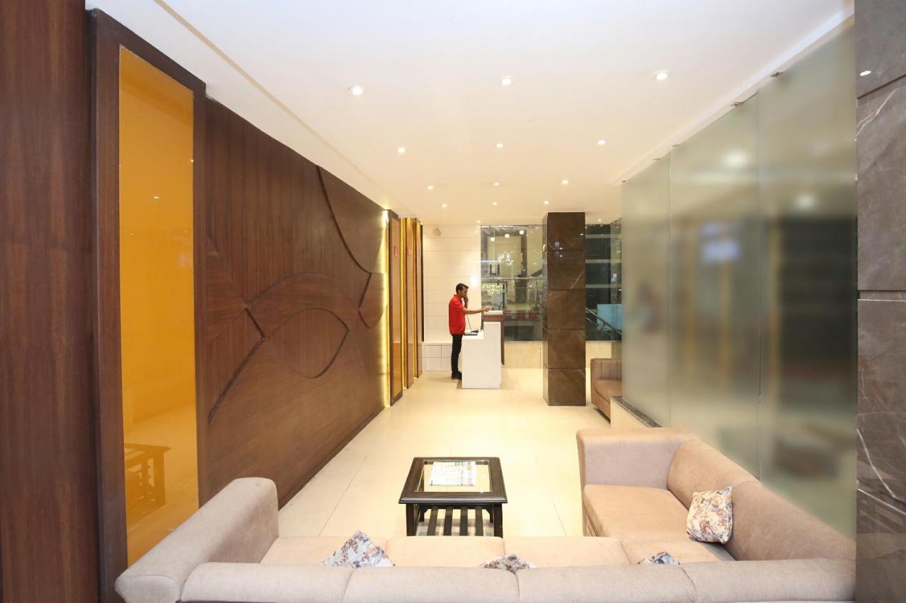 Oyo 11680 Hotel Grand Star Amritszár Kültér fotó